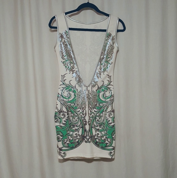 Little Backless Bodycon Dress Va Va Voom - Picture 3 of 5